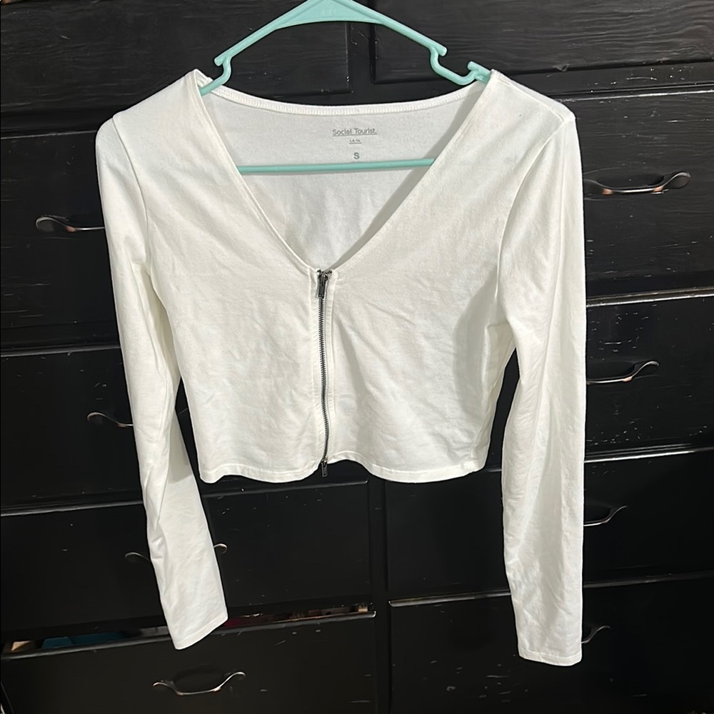 White Fitted Long Sleeve Crop Top